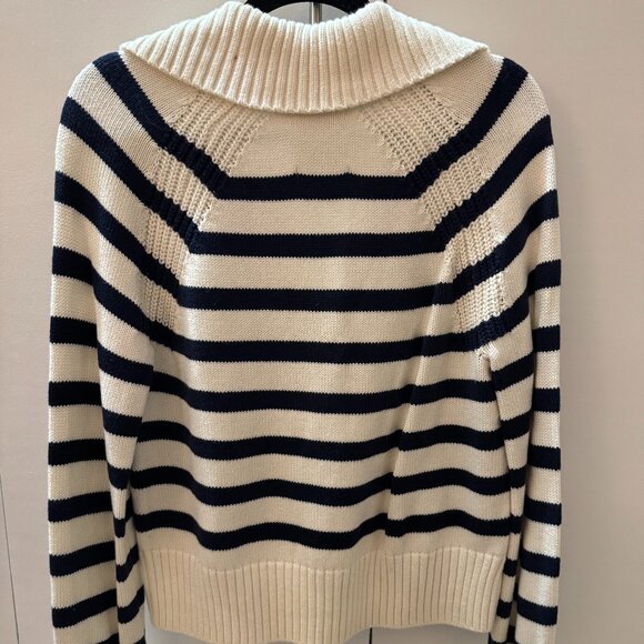 Abercrombie & Fitch Notch-Neck Sweater - Picture 4 of 5